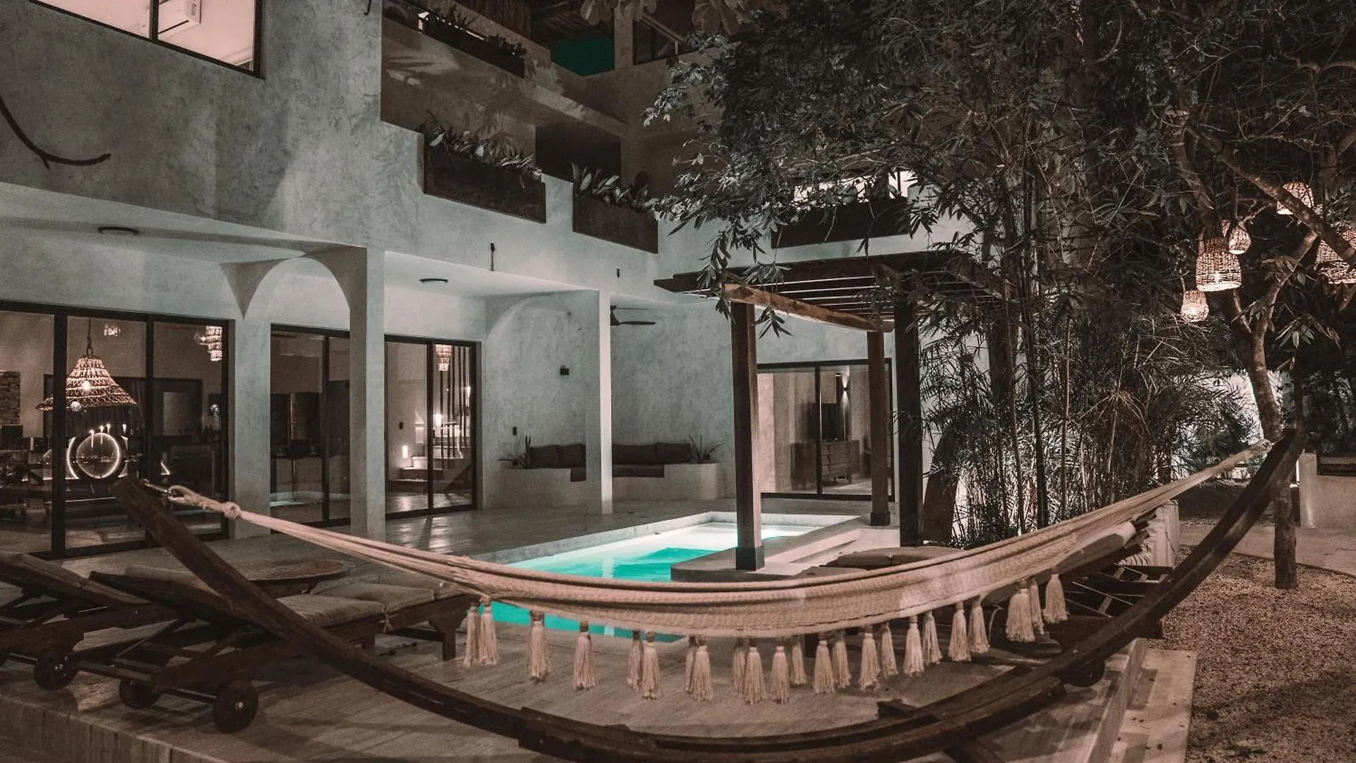 Villa Casa Tira - Your Luxury Jungle Mansion In Tulum