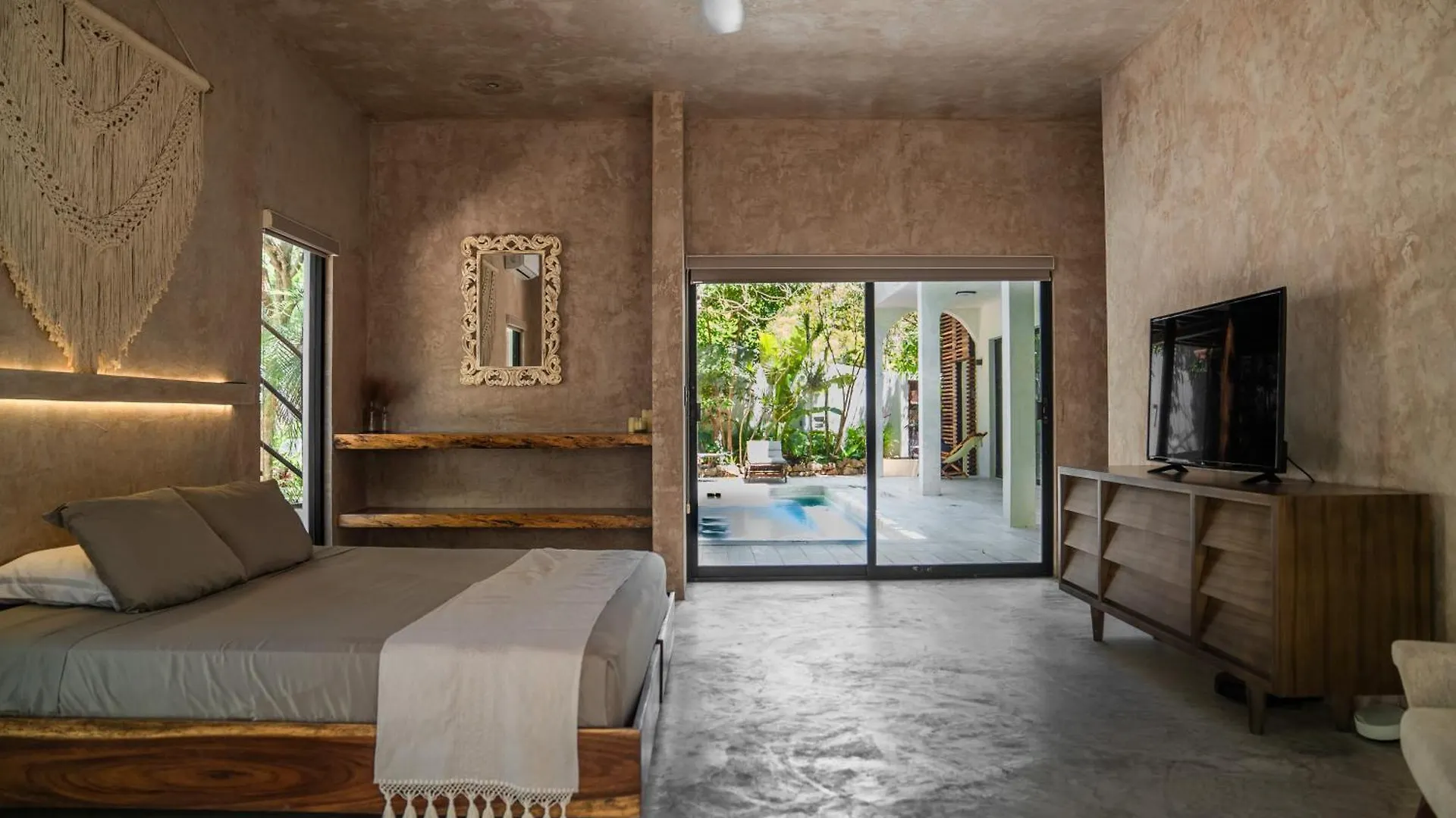 Villa Casa Tira - Your Luxury Jungle Mansion In Tulum Mexico
