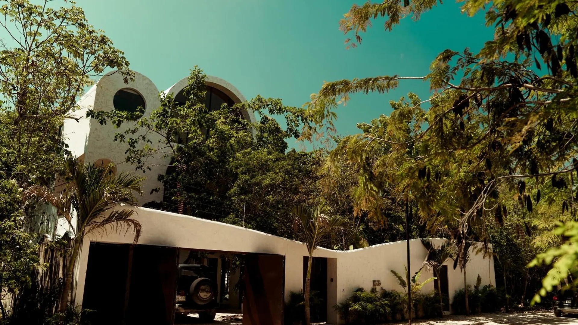 Casa Tira - Your Luxury Jungle Mansion In Tulum