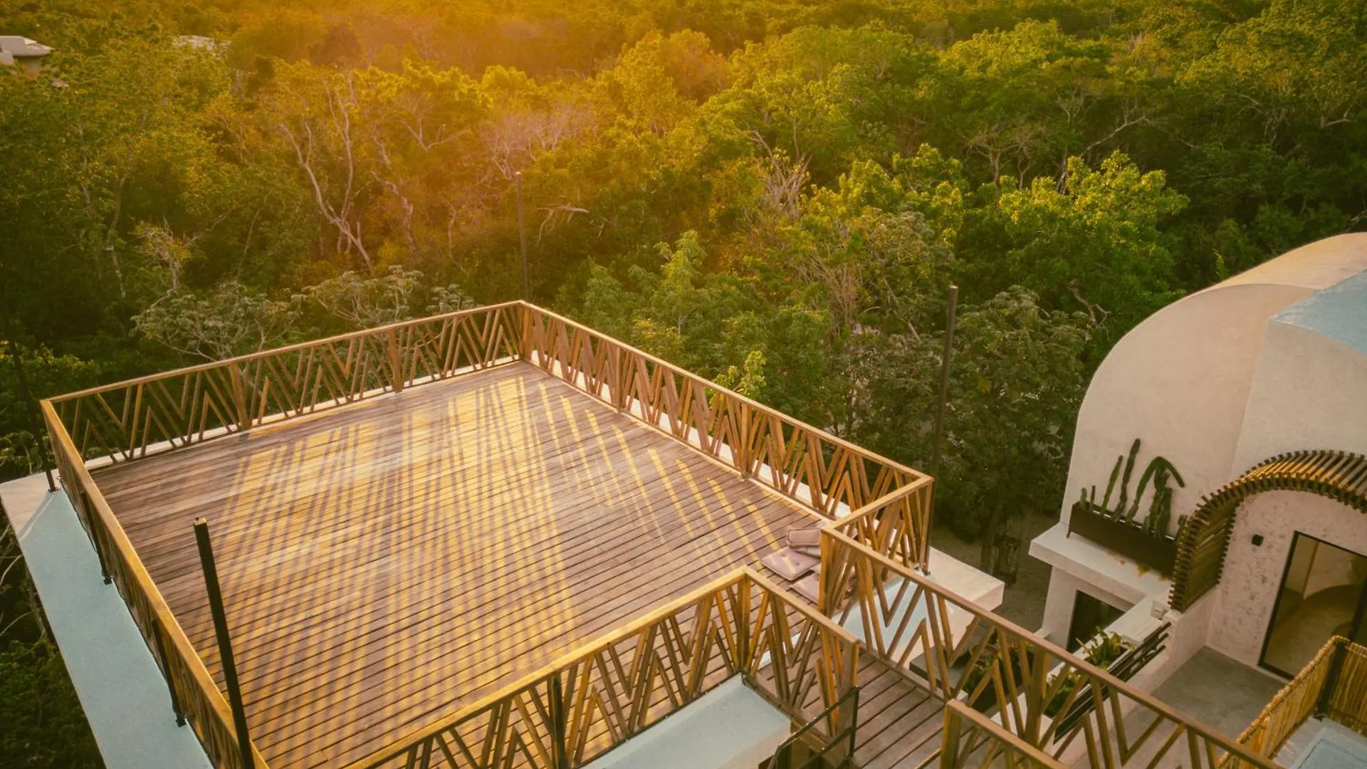 Casa Tira - Your Luxury Jungle Mansion In Tulum Mexico