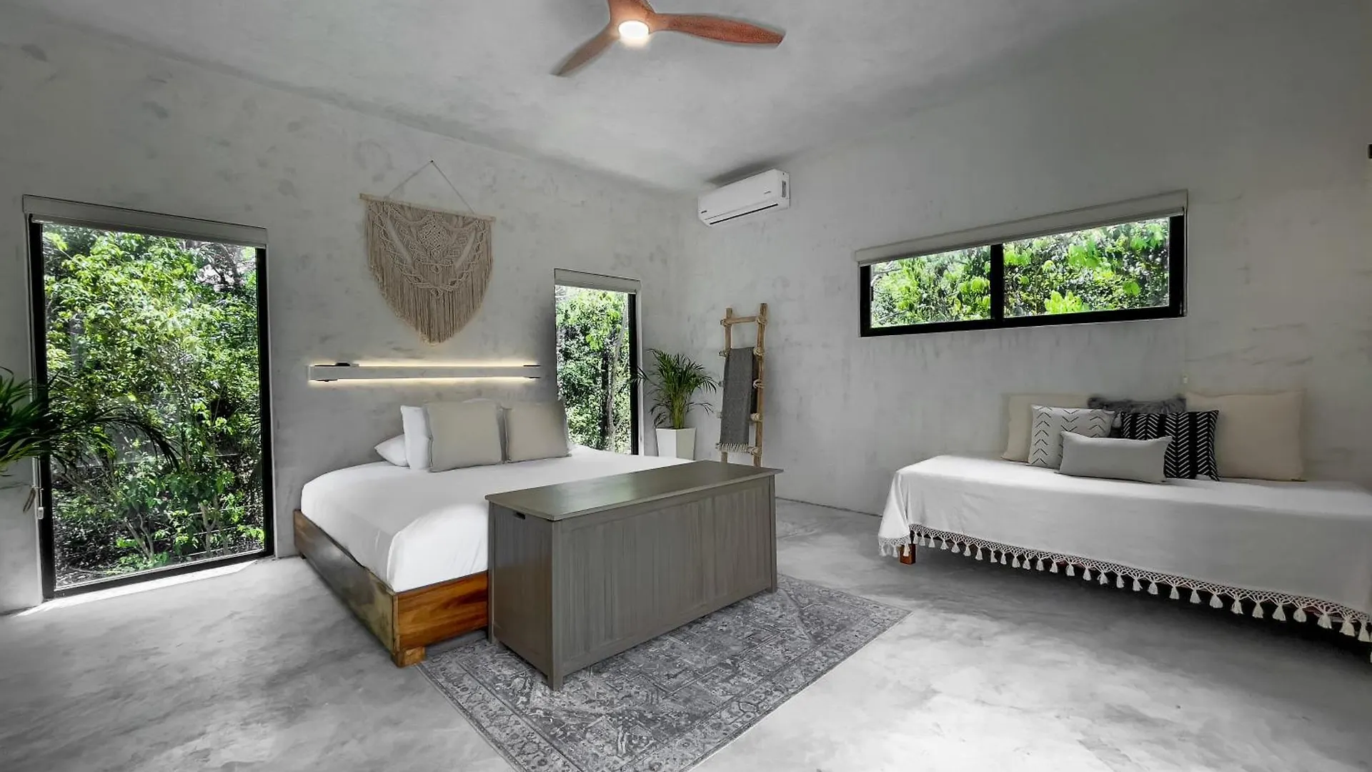 Casa Tira - Your Luxury Jungle Mansion In Tulum Villa